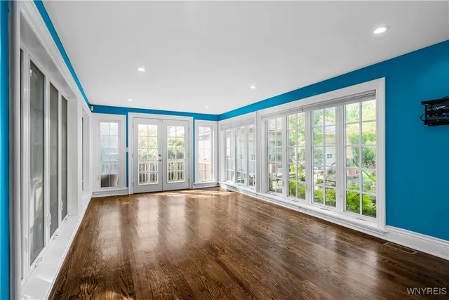 $2,500 | 108 Park Street, Buffalo, NY 14201