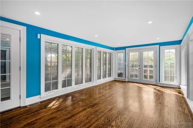 $2,500 | 108 Park Street, Buffalo, NY 14201