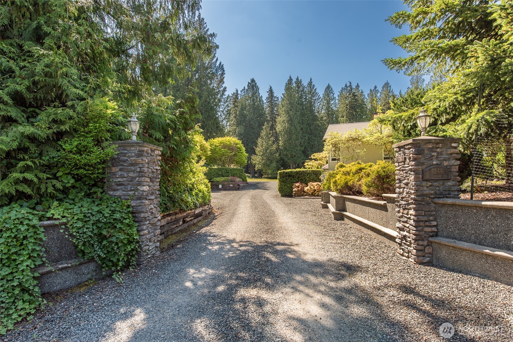 1544 Mt Pleasant Road Port Angeles, WA 98362 - Photo 2 of 39 Gallery Image 2