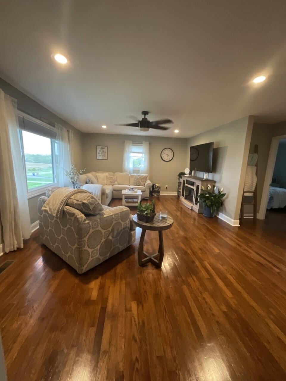 5518 Winchester Road Lexington, KY 40509 - Photo 8 of 26 IMG_0071-Large