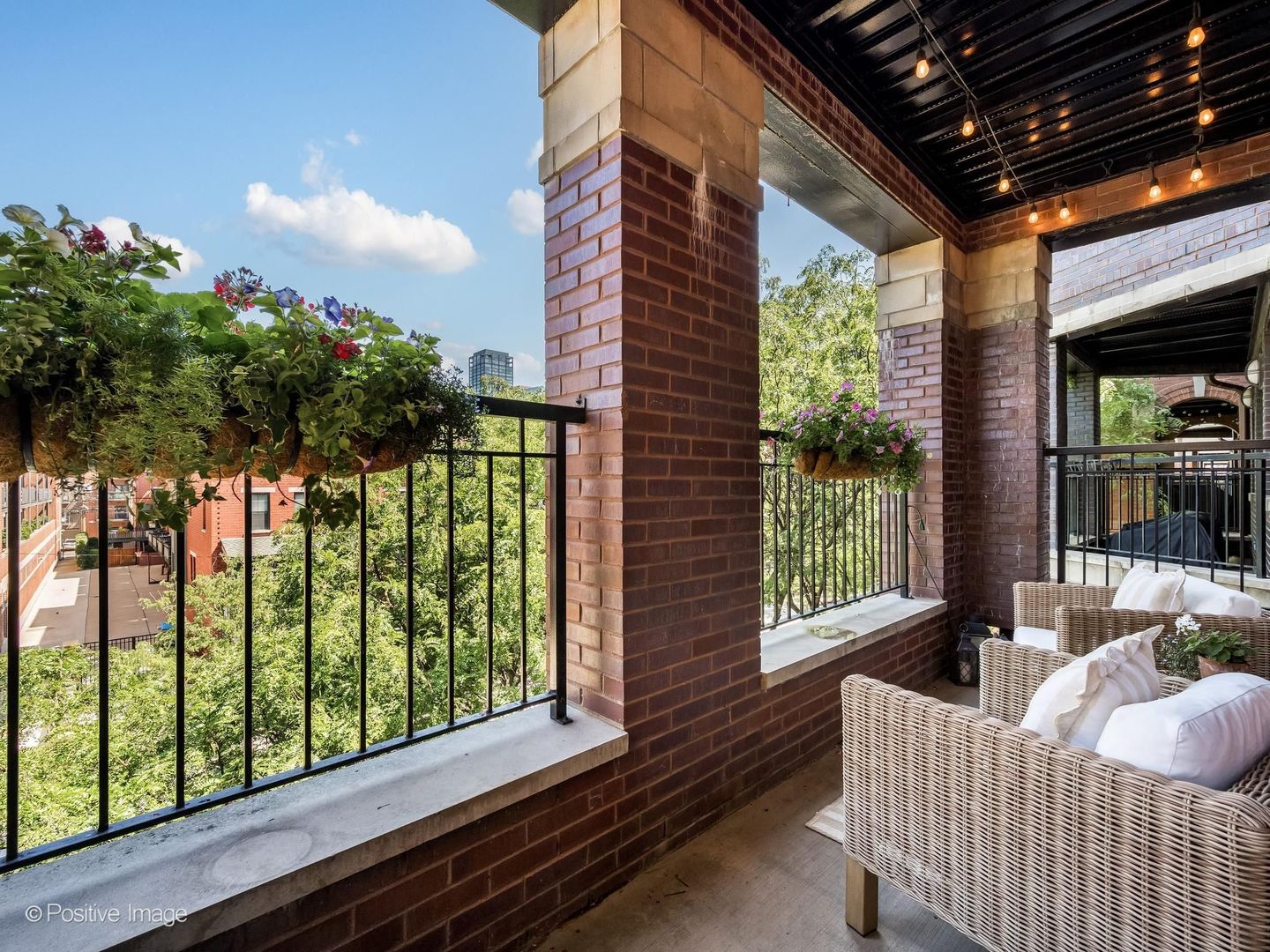1037 West Monroe Street, Unit 3 Chicago, IL 60607 - Photo 15 of 16 Gallery Image 15