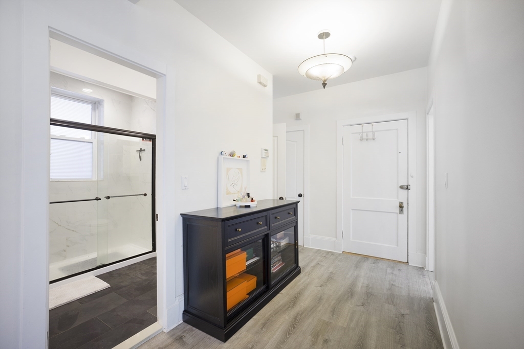 12 Colbourne Crescent, Unit 1 Brookline, MA 02445 - Photo 19 of 23