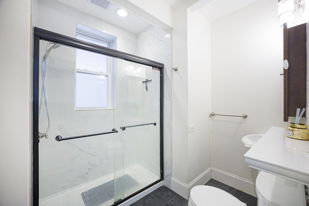 12 Colbourne Crescent, Unit 1 Brookline, MA 02445 - Photo 20 of 23