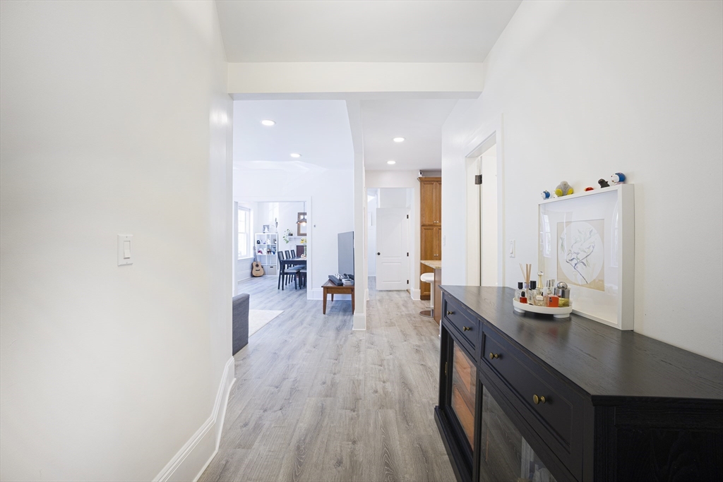 12 Colbourne Crescent, Unit 1 Brookline, MA 02445 - Photo 10 of 23