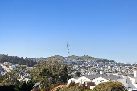 $2,250,000 | 548 Duncan Street, Unit 201, San Francisco, CA 94131