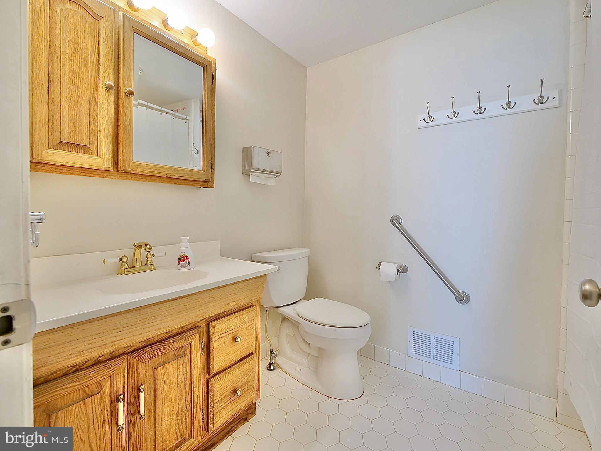 106 West Knowlton Road Media, PA 19063 - Photo 19 of 72 Gallery Image 19