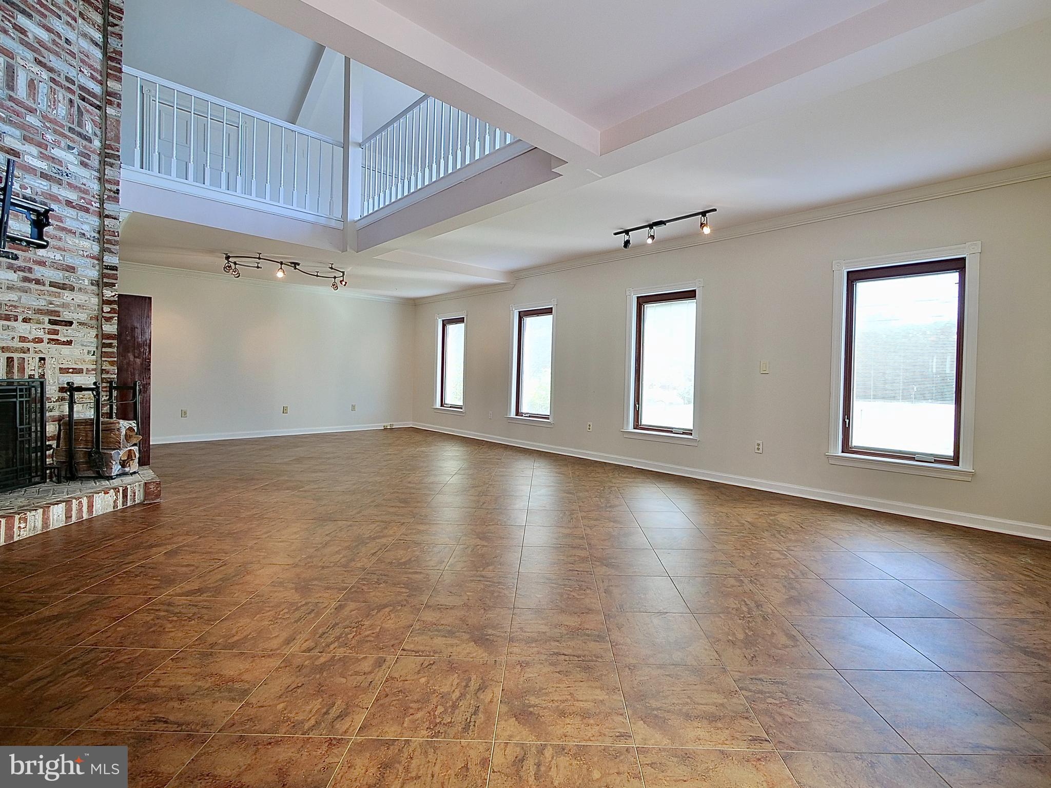 106 West Knowlton Road Media, PA 19063 - Photo 6 of 72 Gallery Image 6