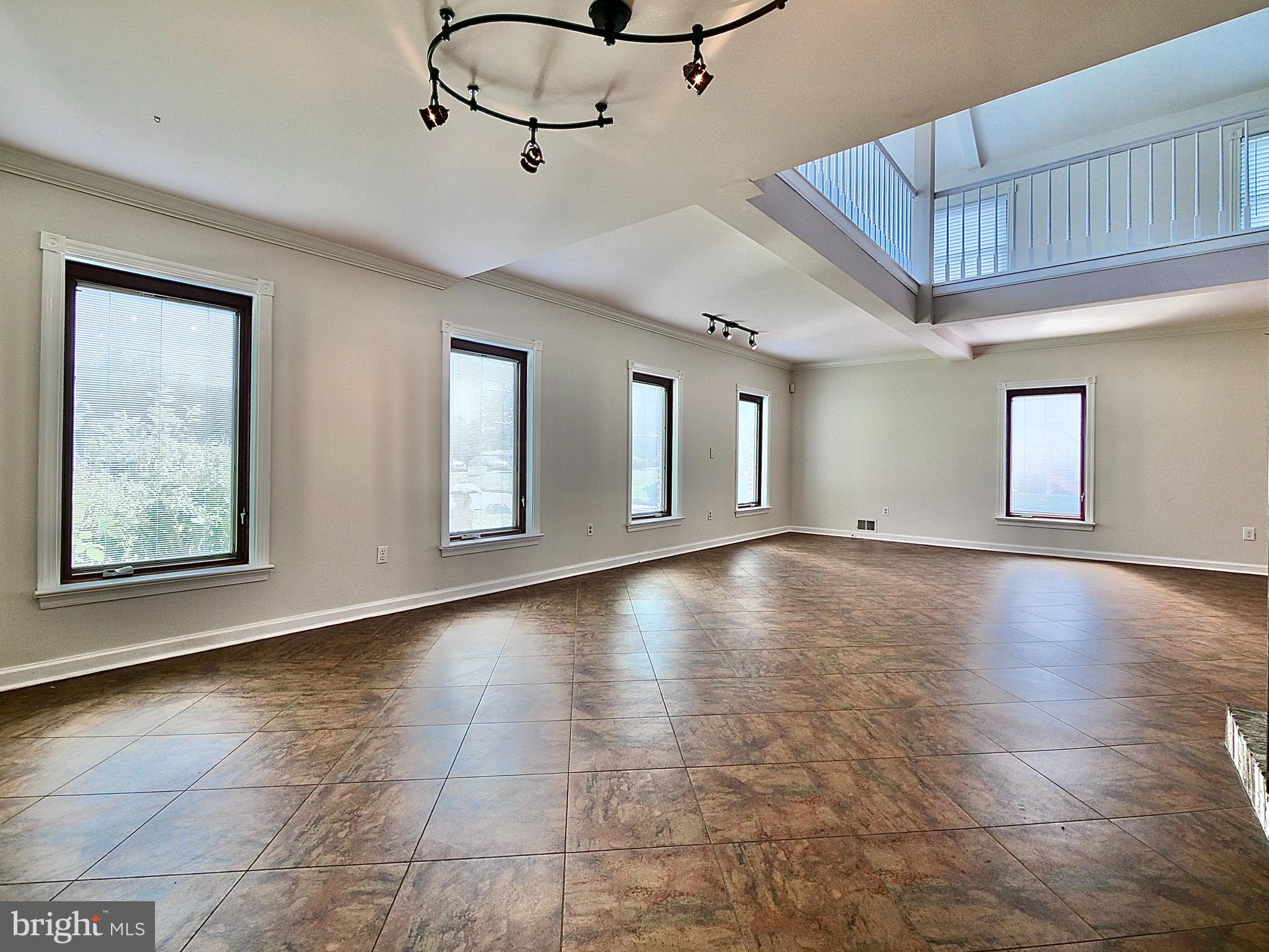 106 West Knowlton Road Media, PA 19063 - Photo 8 of 72 Gallery Image 8