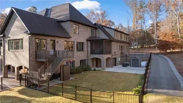 $2,999,999 | 875 Starboard Reach, Lexington, NC 27292