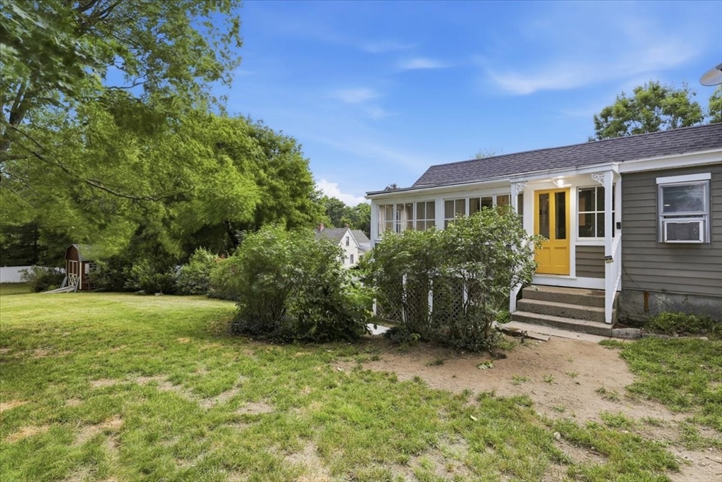 19 West Elm Street Townsend, MA 01474 - Photo 3 of 35