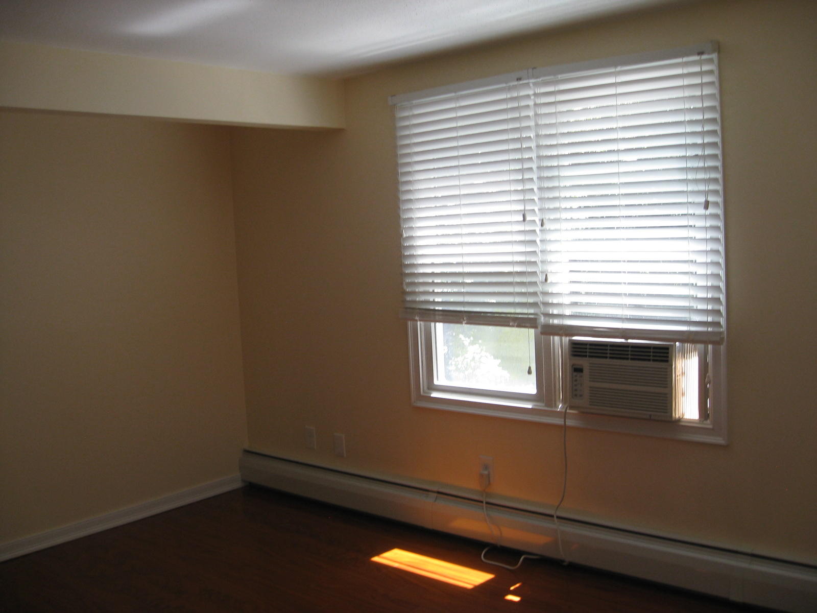 256 Oakland Road Hyannis, MA 02601 - Photo 16 of 26 IMG_9425
