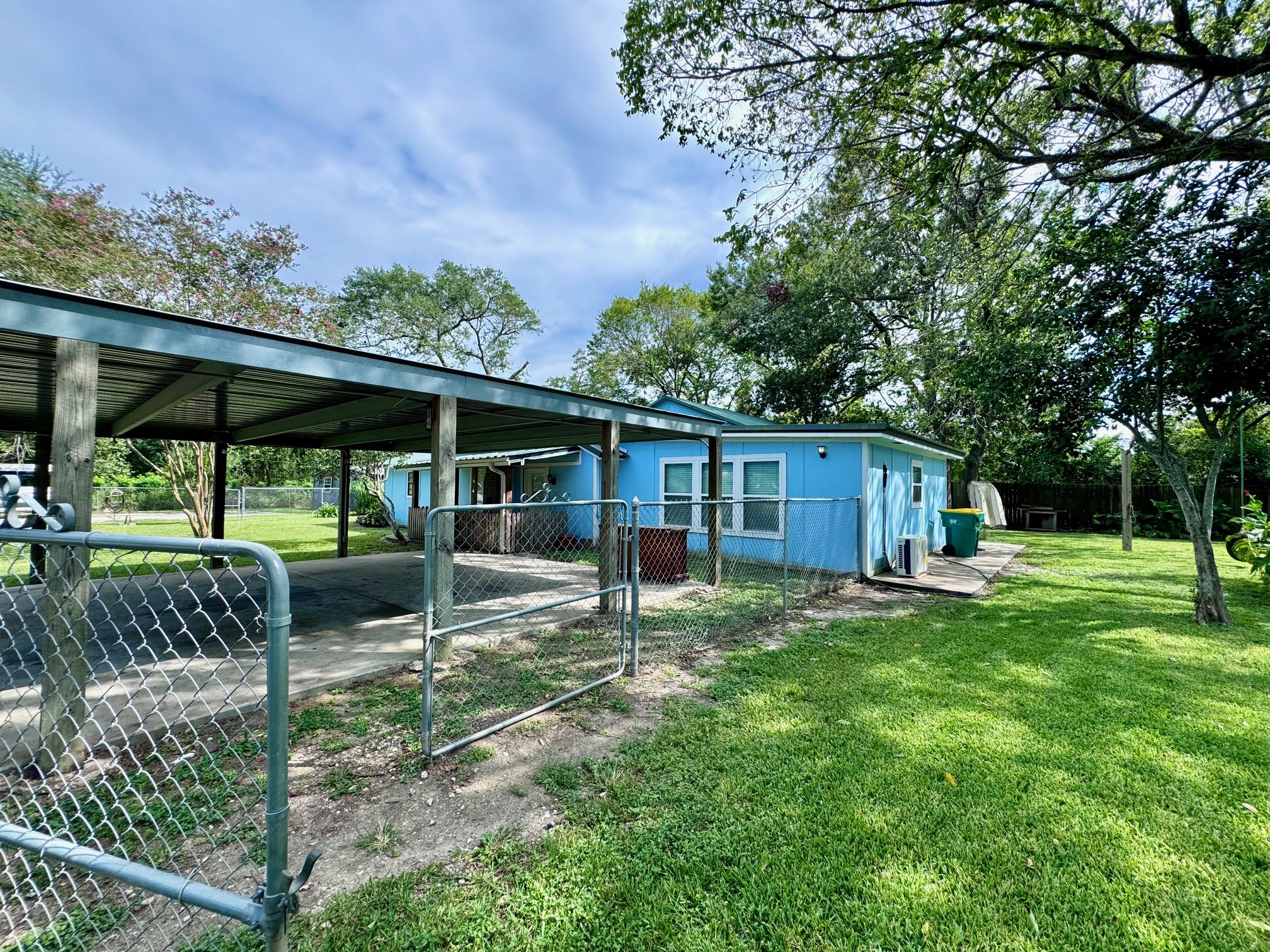 1937 Red Bluff Road Seabrook, TX 77586 - Photo 2 of 27 Such a huge yard!