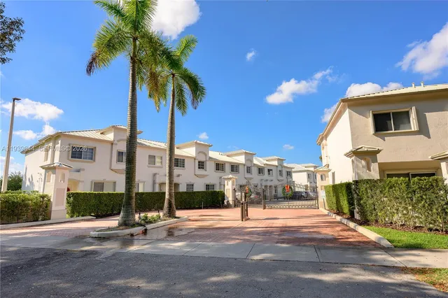 $385,000 | 15750 Southwest 92nd Avenue, Unit 21C, Palmetto Bay, FL 33157