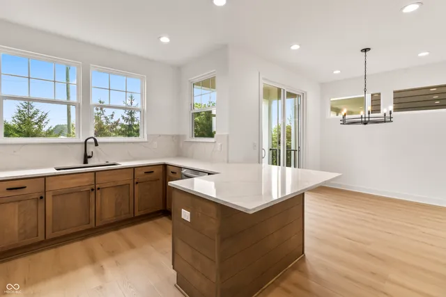 $600,000 | 15407 Mystic Rock Drive, Carmel, IN 46033