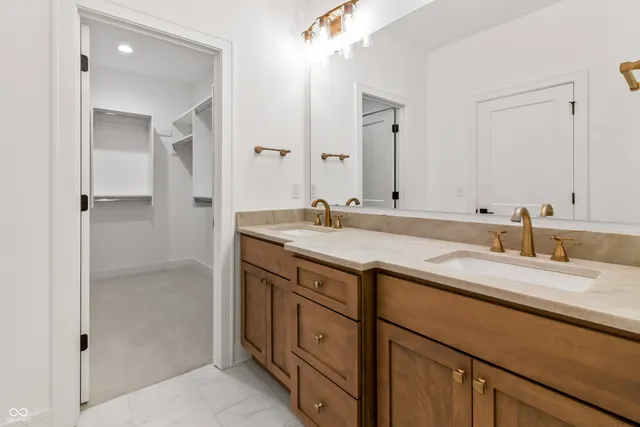 $600,000 | 15407 Mystic Rock Drive, Carmel, IN 46033