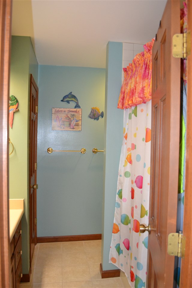 10533 Oak Trail Road Fort Wayne, IN 46845 - Photo 22 of 36