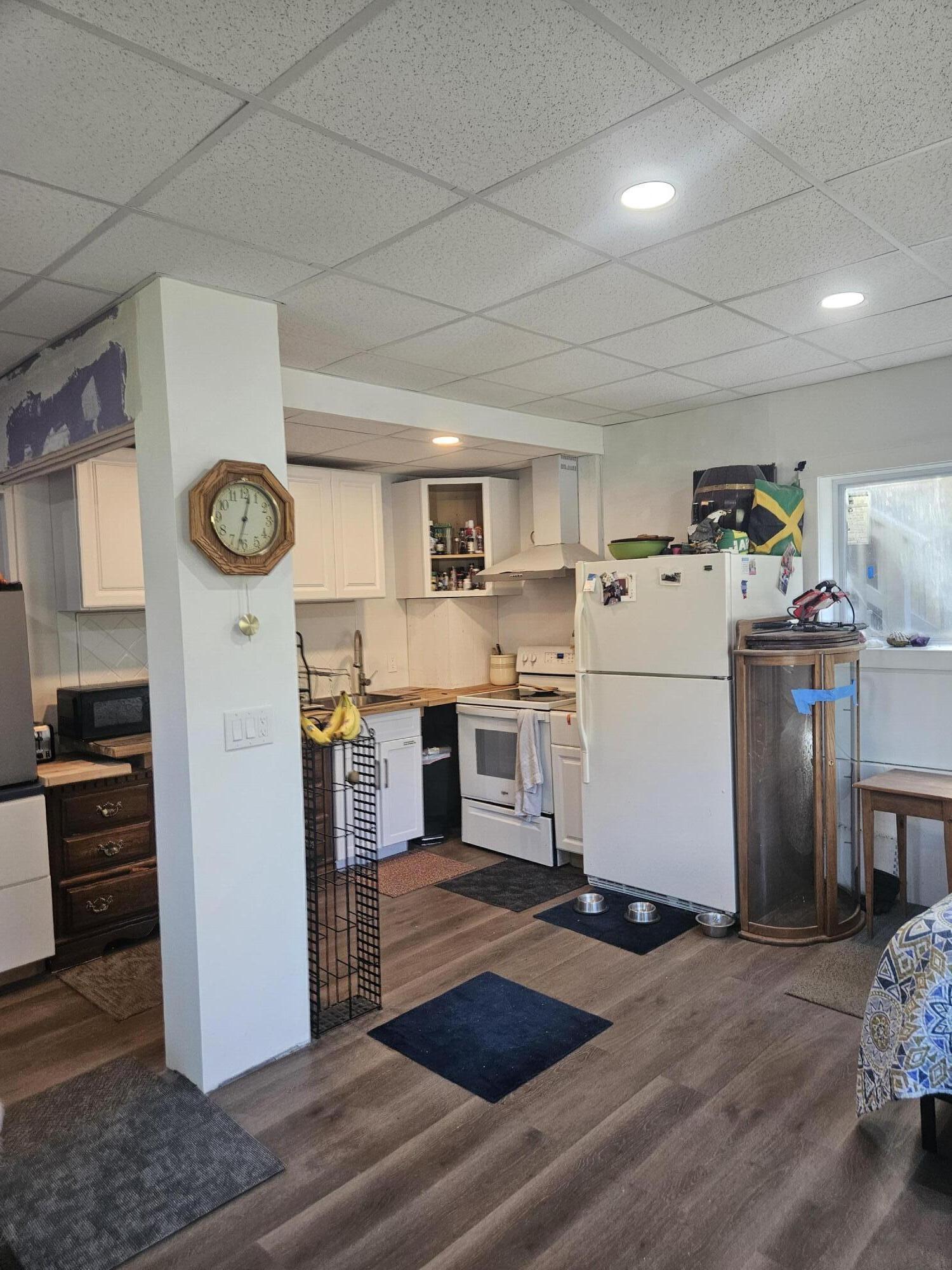 397 Portland Street Yarmouth, ME 04096 - Photo 19 of 28 20250927_123415