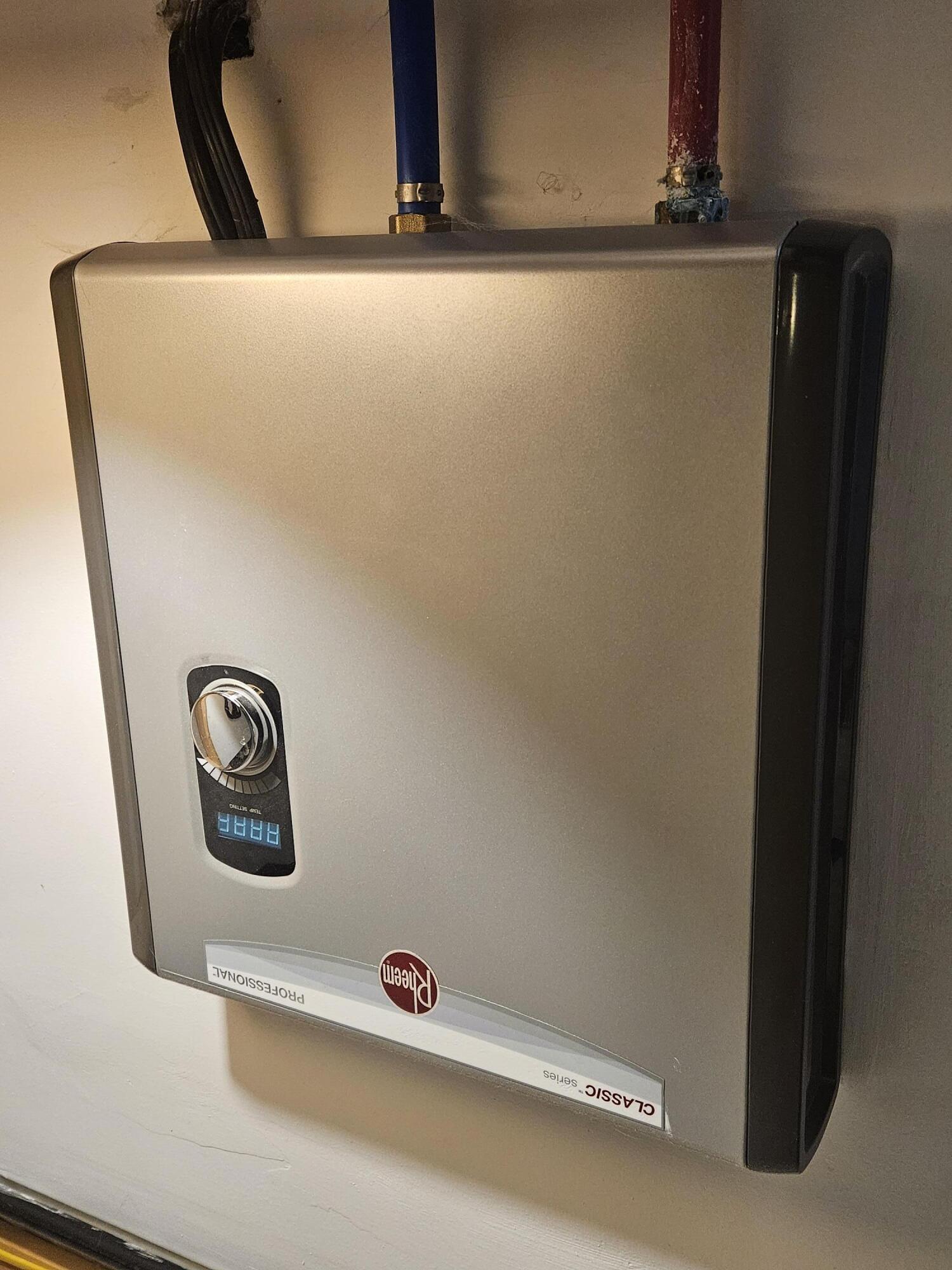 397 Portland Street Yarmouth, ME 04096 - Photo 26 of 28 20250913_170133