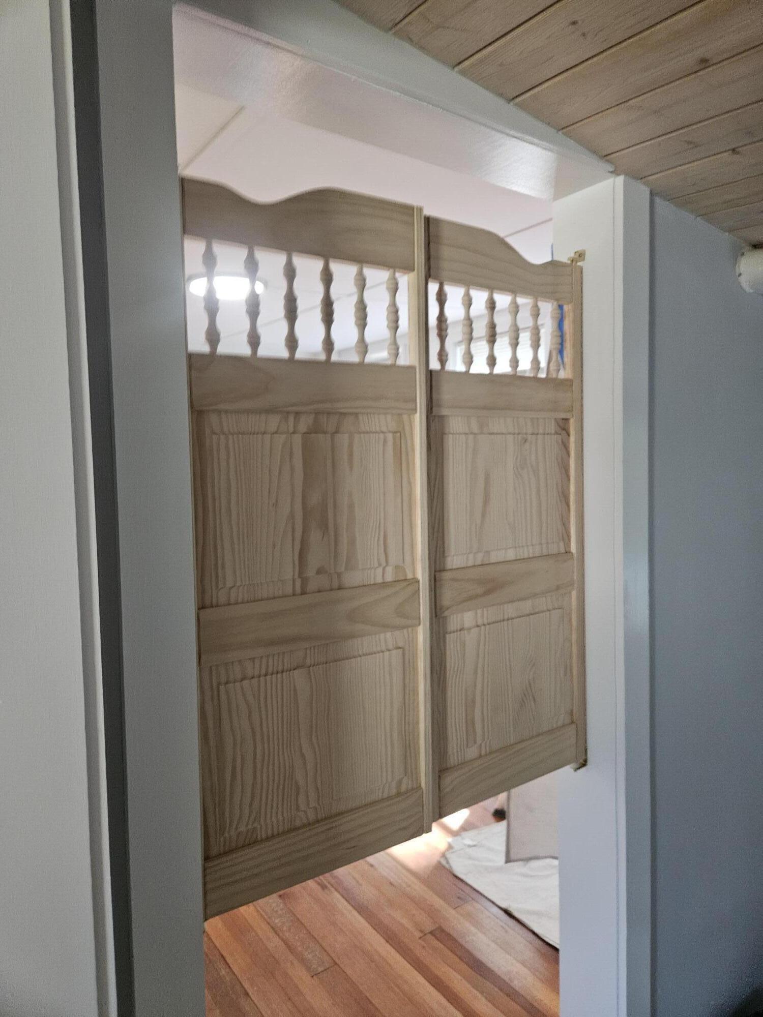 397 Portland Street Yarmouth, ME 04096 - Photo 9 of 28 20250927_130931