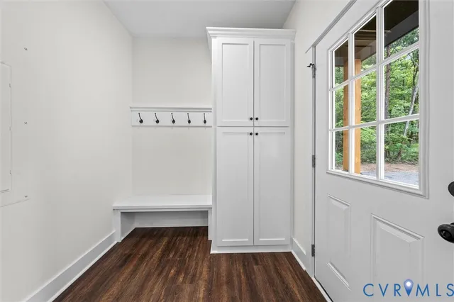 $570,999 | 4062 Lake Killarney Road, Gum Spring, VA 23065