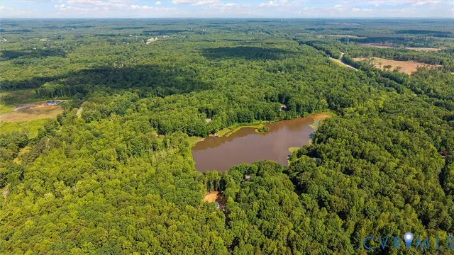 $570,999 | 4062 Lake Killarney Road, Gum Spring, VA 23065