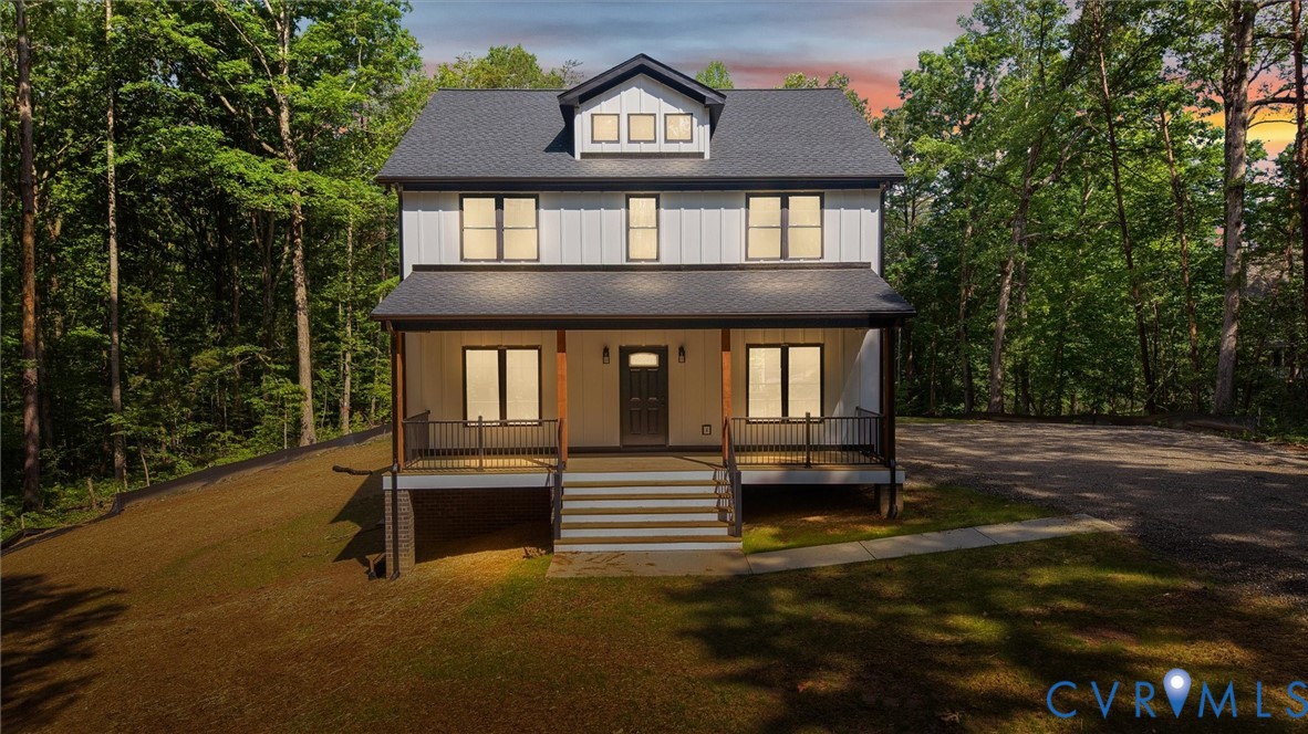 4062 Lake Killarney Road Gum Spring, VA 23065 - Photo 4 of 37 a front view of a house