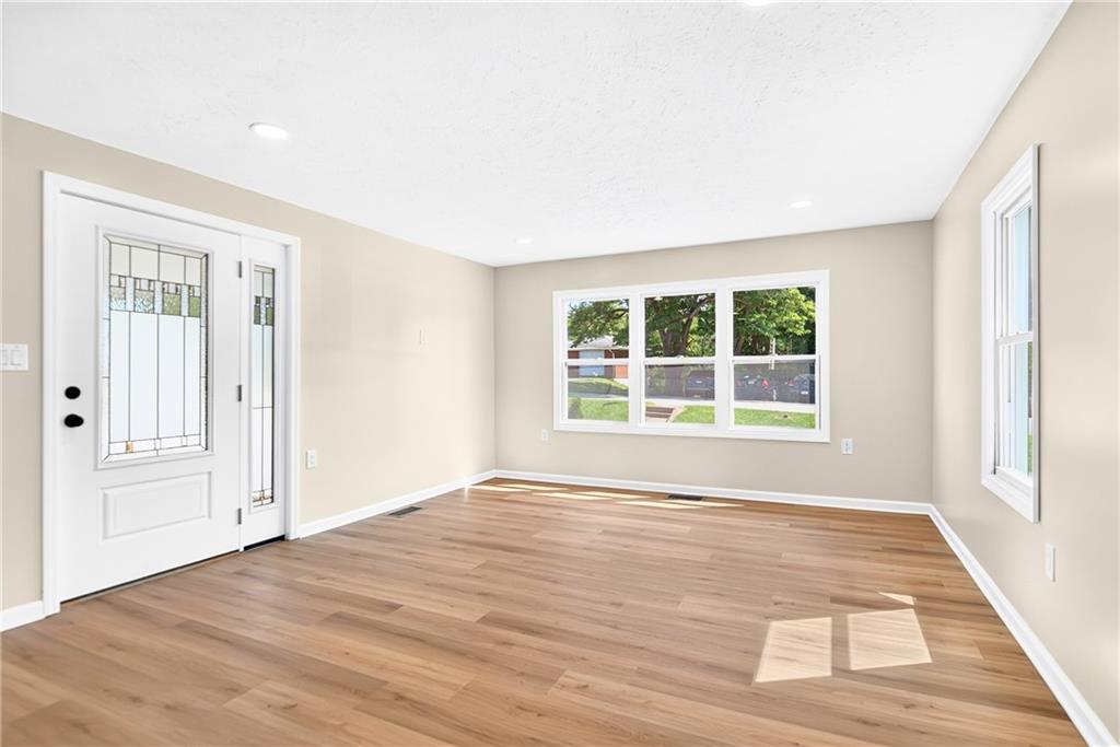 1348 Chestnut Street Monaca, PA 15061 - Photo 11 of 49