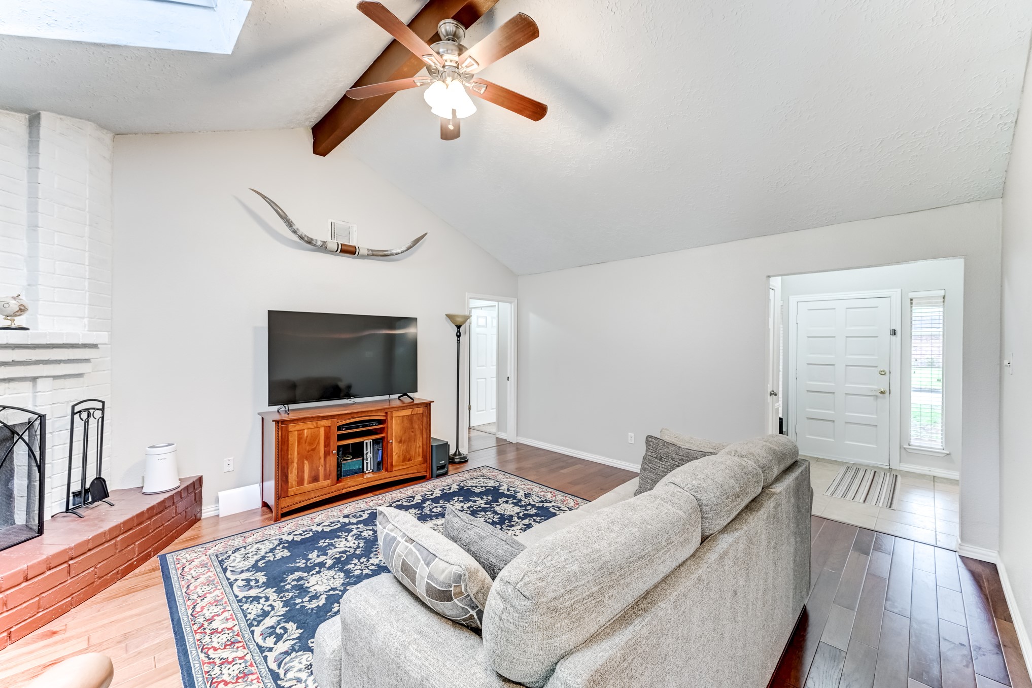 2507 Whispering Springs Drive Spring, TX 77373 - Photo 10 of 44