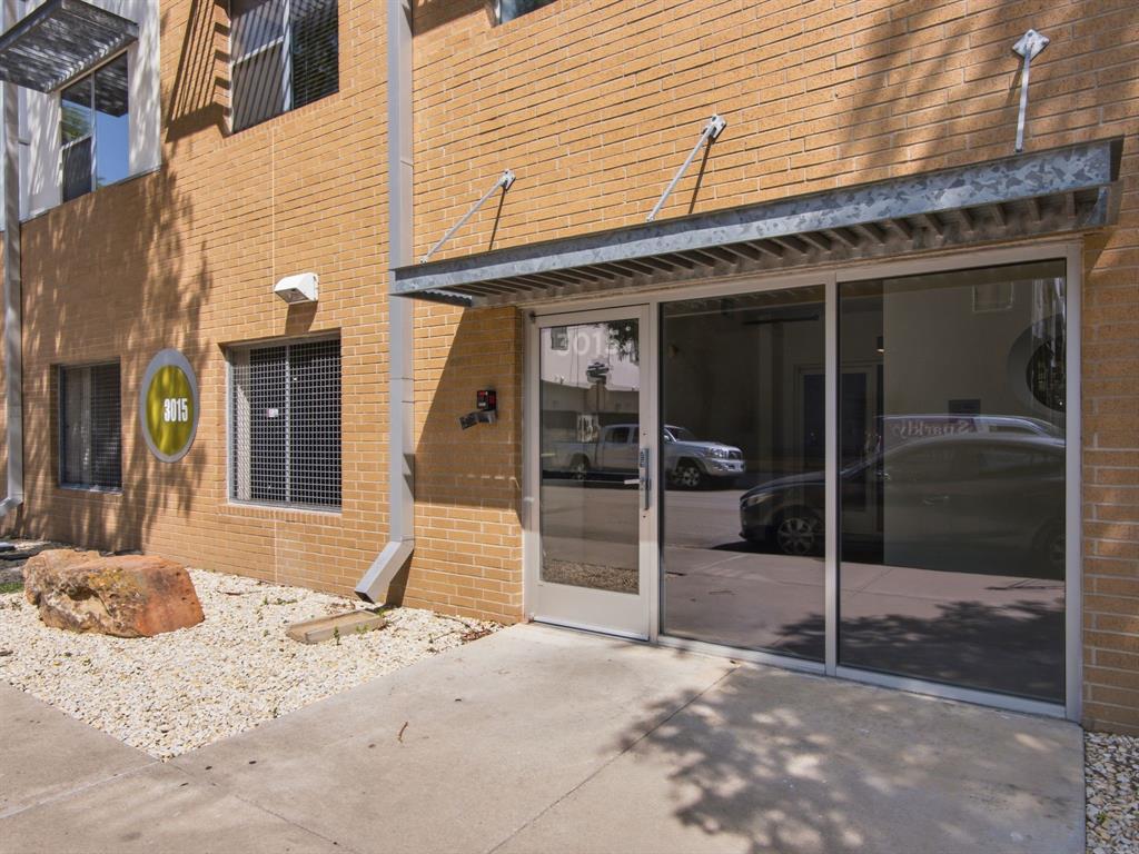 3015 Bryan Street, Unit 2F Dallas, TX 75204 - Photo 3 of 24