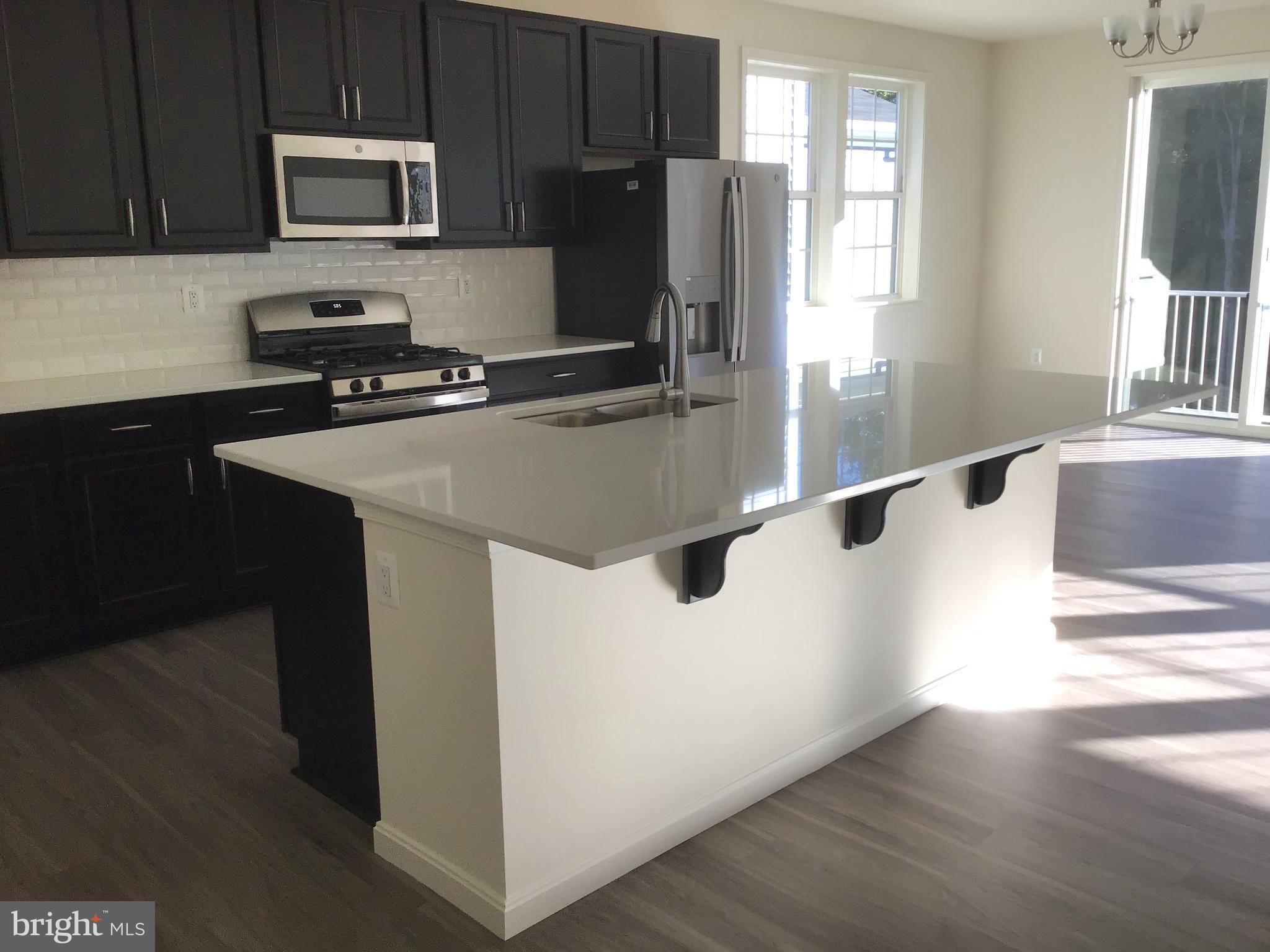 1035 Aspen Road Stafford, VA 22554 - Photo 2 of 24