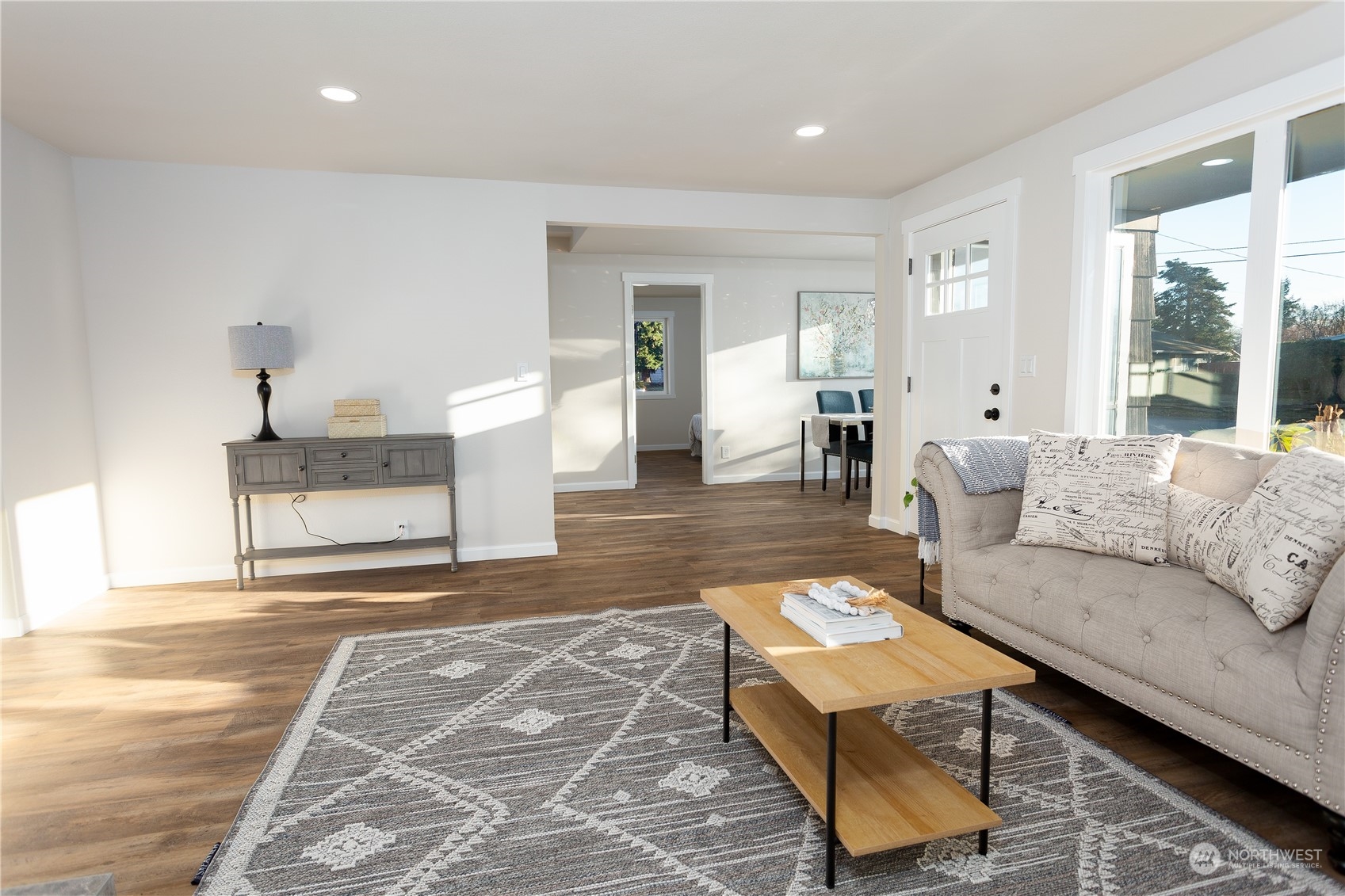 1272 South 315th Street Federal Way, WA 98003 - Photo 8 of 29 a living room with furniture and a rug