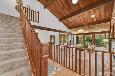 $1,075,000 | 601 Willow Road, Bellingham, WA 98225