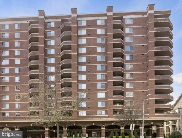 $3,500 | 1276 North Wayne Street, Unit 319, Arlington, VA 22201