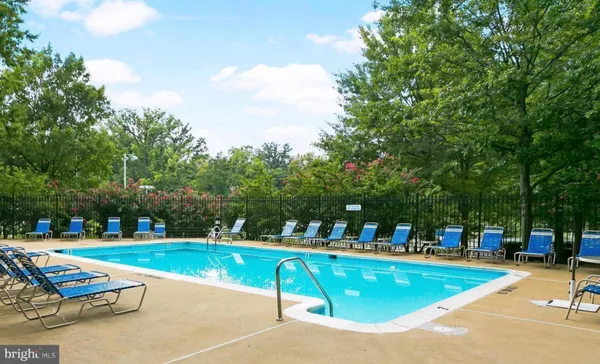 $3,500 | 1276 North Wayne Street, Unit 319, Arlington, VA 22201