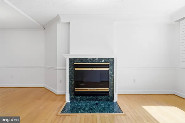 $3,500 | 1276 North Wayne Street, Unit 319, Arlington, VA 22201