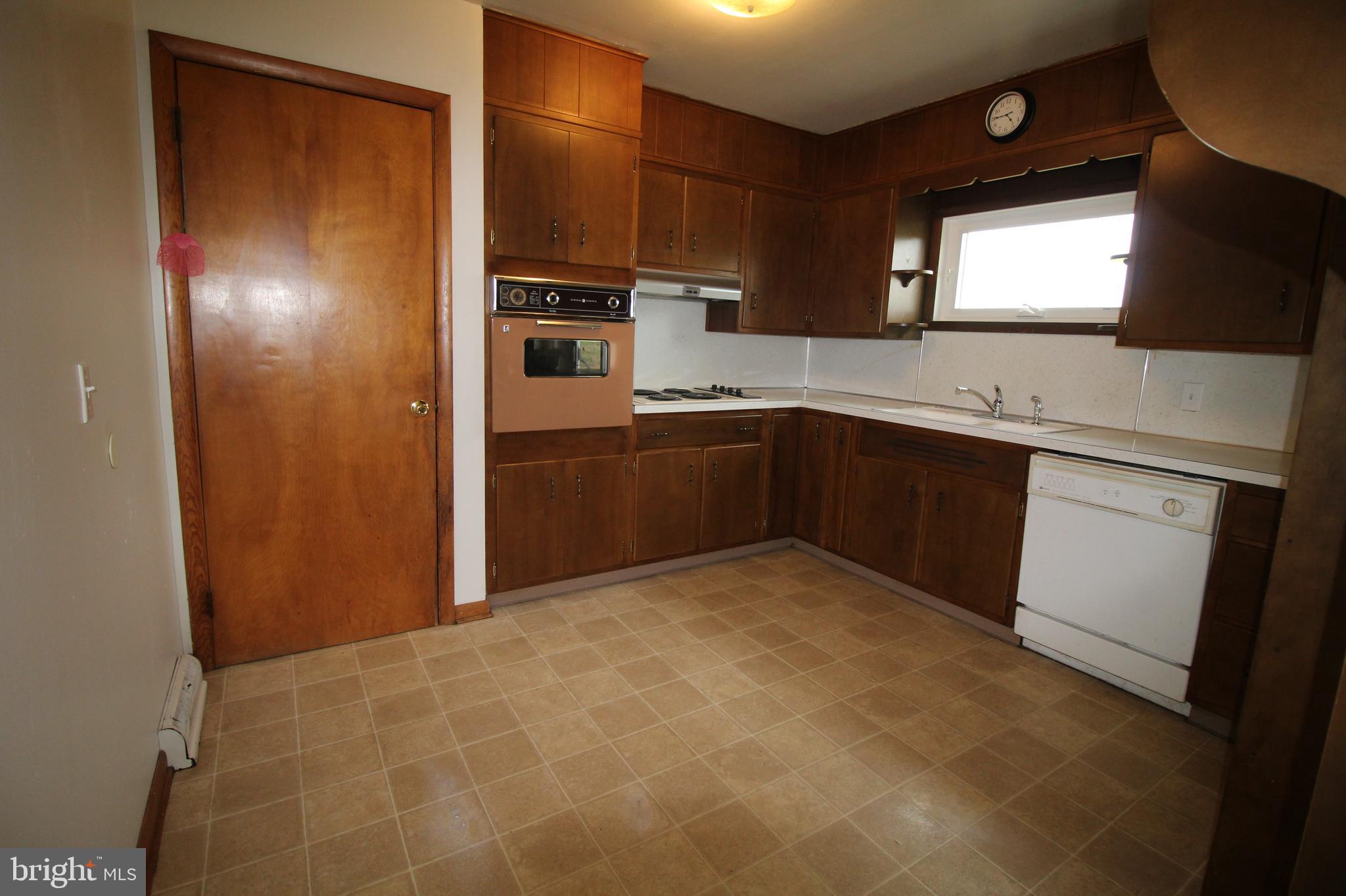 293 Twin County Road Morgantown, PA 19543 - Photo 5 of 12