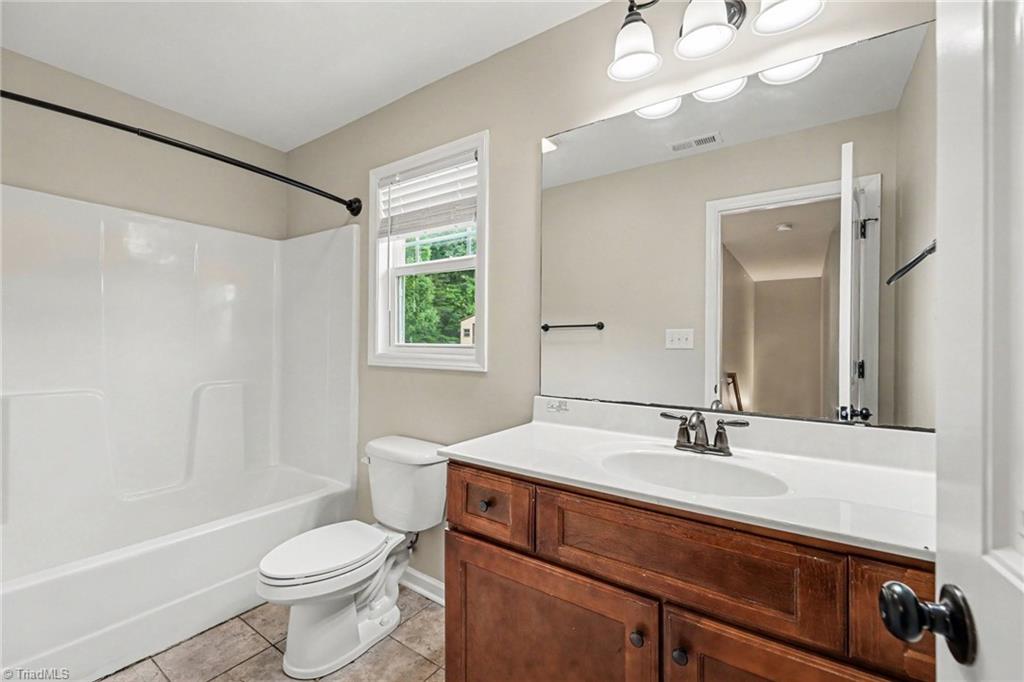 512 Paul Kennedy Road Thomasville, NC 27360 - Photo 10 of 19