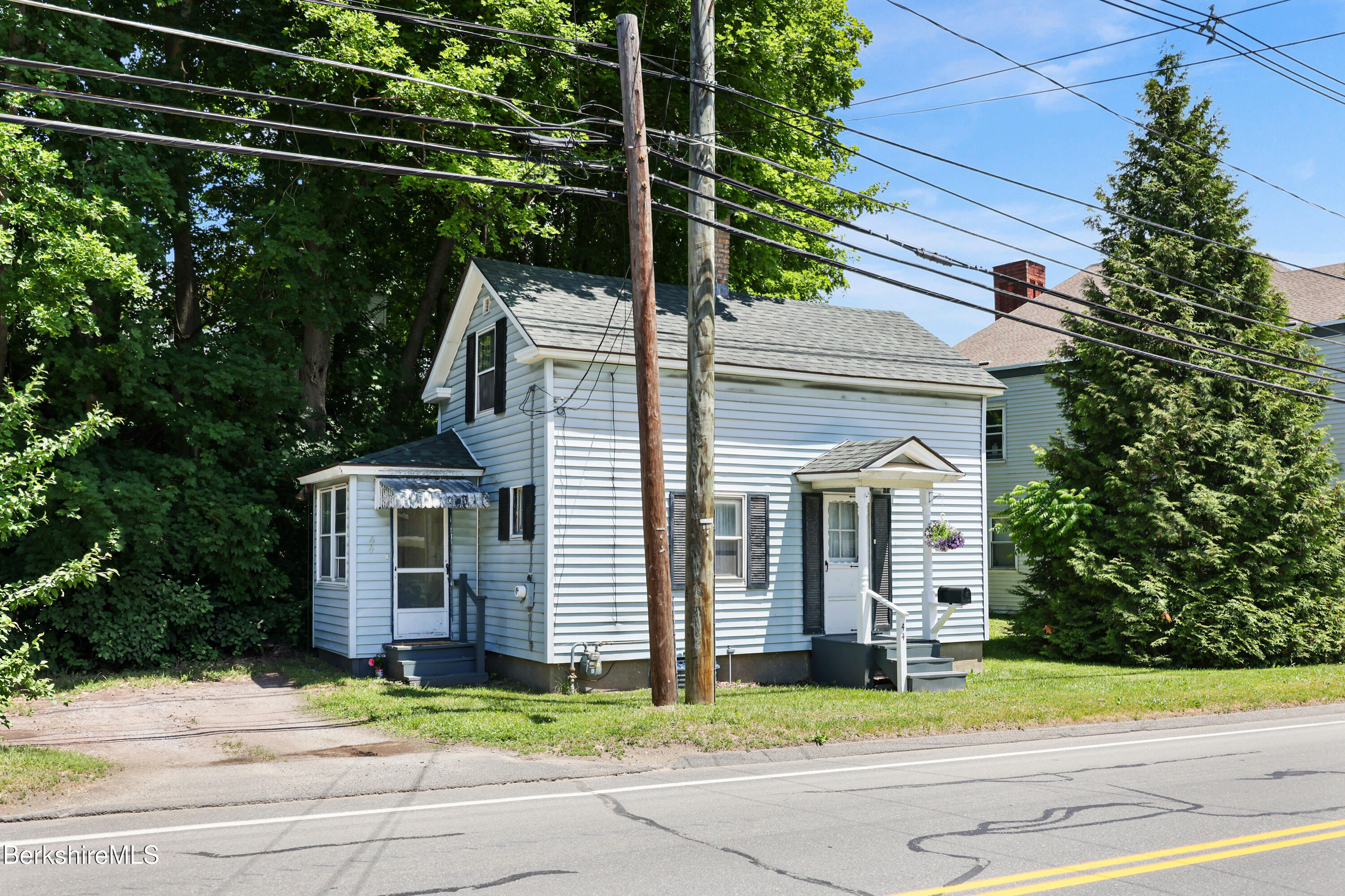 44 Pecks Road Pittsfield, MA 01201 - Photo 3 of 21 Exterior Front