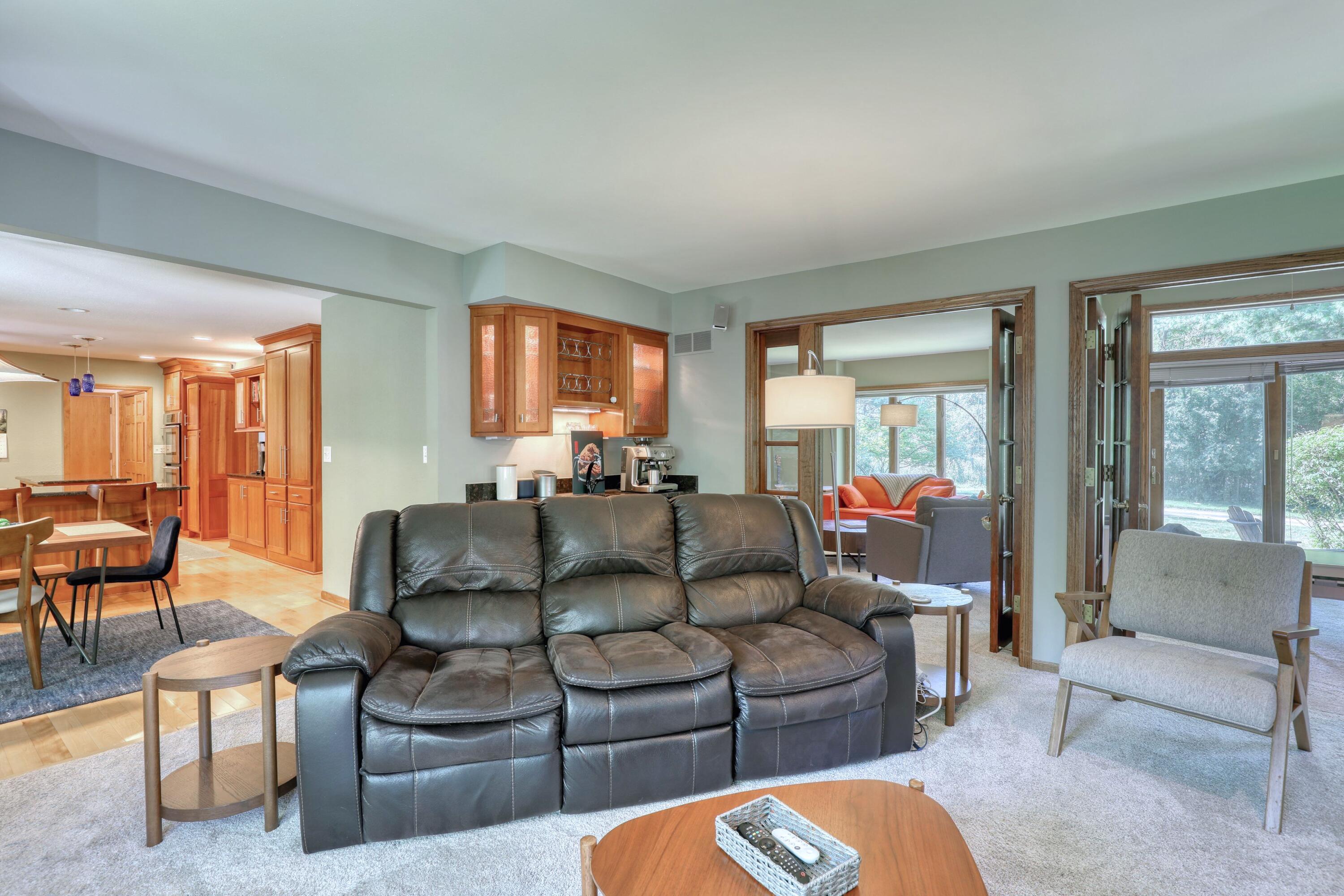1248 North Lost Woods Road Summit, WI 53066 - Photo 20 of 62 Great Room