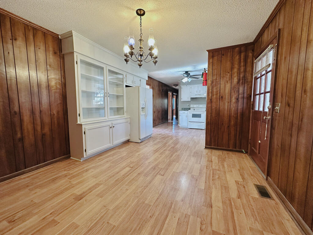 1157 Maple Street Turbeville, SC 29162 - Photo 11 of 26
