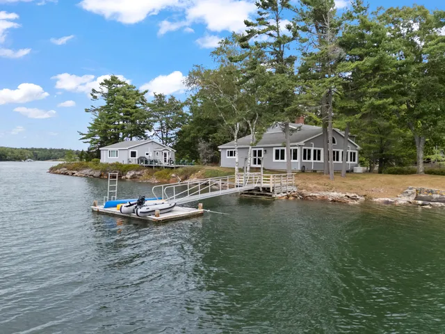 $2,375,000 | 111 Rockweed Road, West Bath, ME 04530