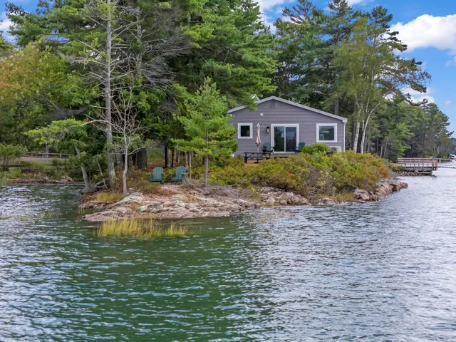 $2,375,000 | 111 Rockweed Road, West Bath, ME 04530