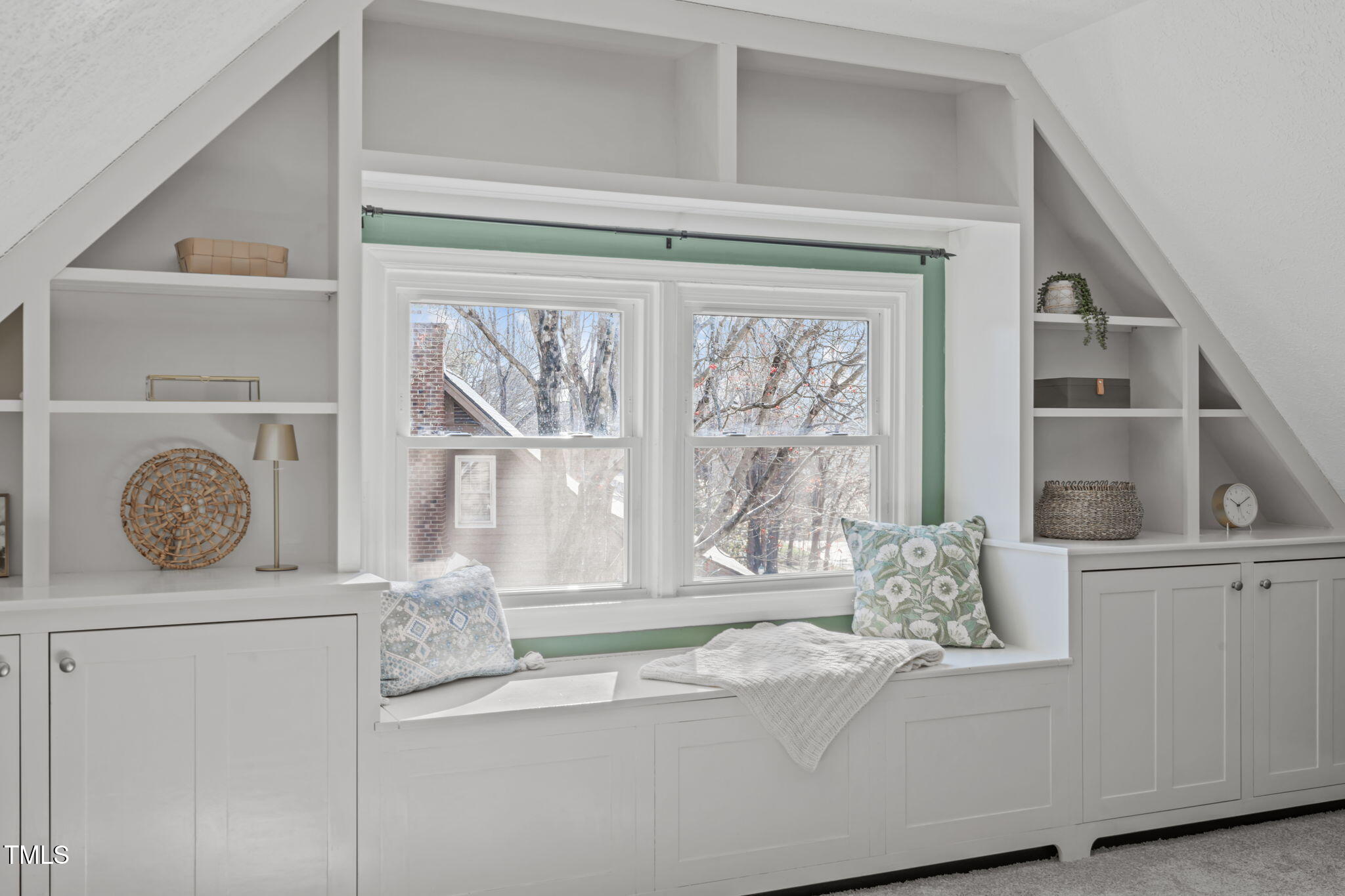 2828 Pidgeon Hill Road Raleigh, NC 27613 - Photo 23 of 38 a living room with furniture and a window