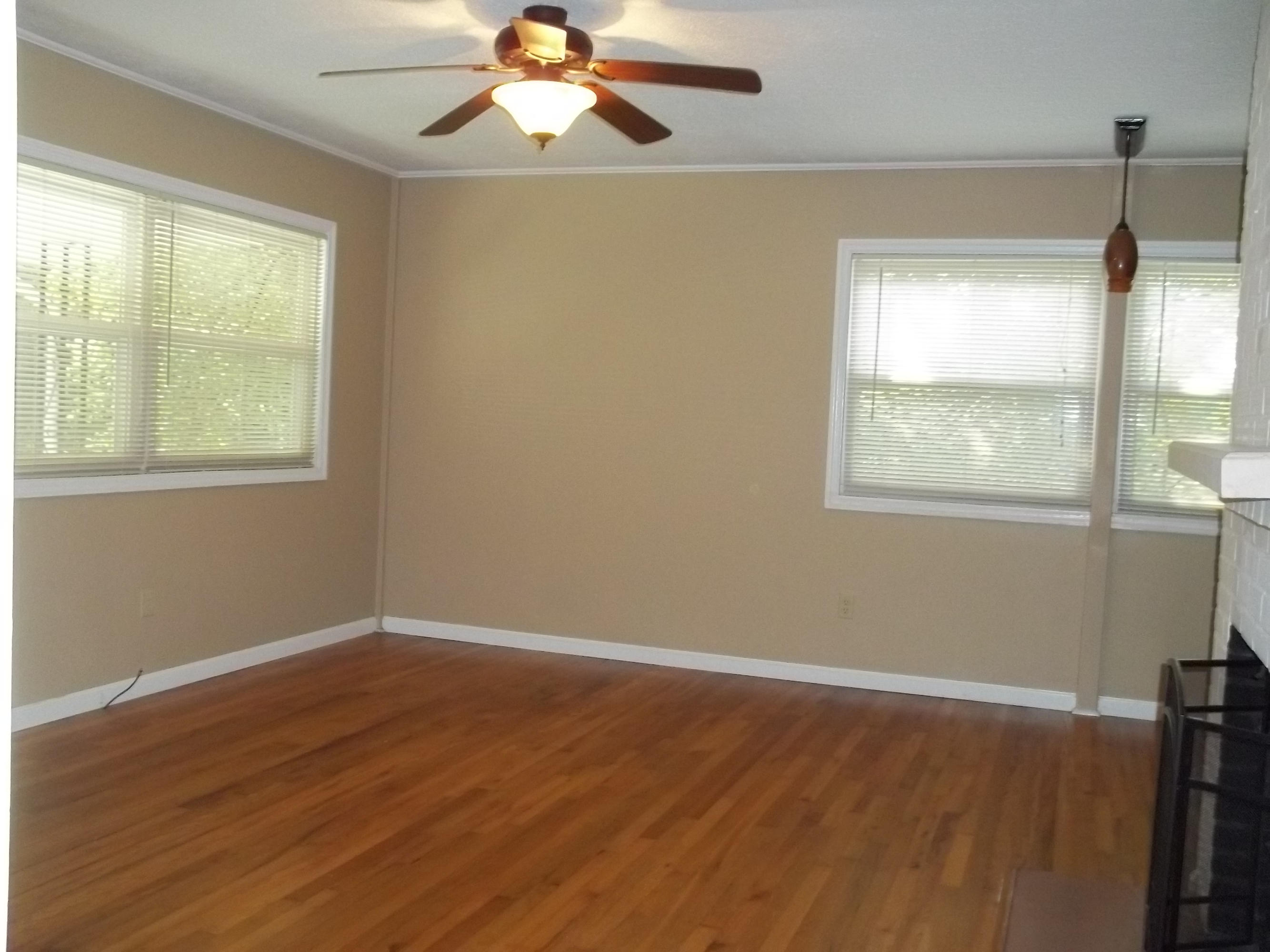 304 West Fernhill Road Oak Ridge, TN 37830 - Photo 8 of 22 100_5882