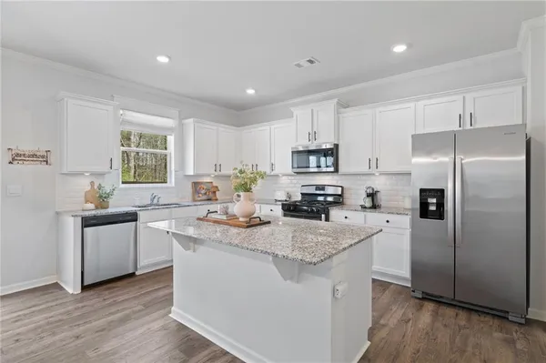 $500,000 | 366 Barnwood Lane, Dawsonville, GA 30534