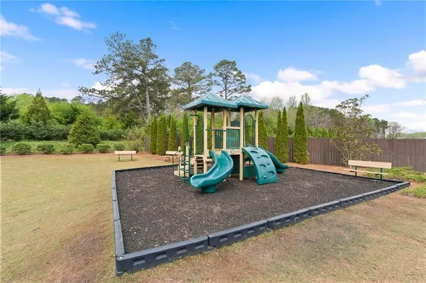 $500,000 | 366 Barnwood Lane, Dawsonville, GA 30534