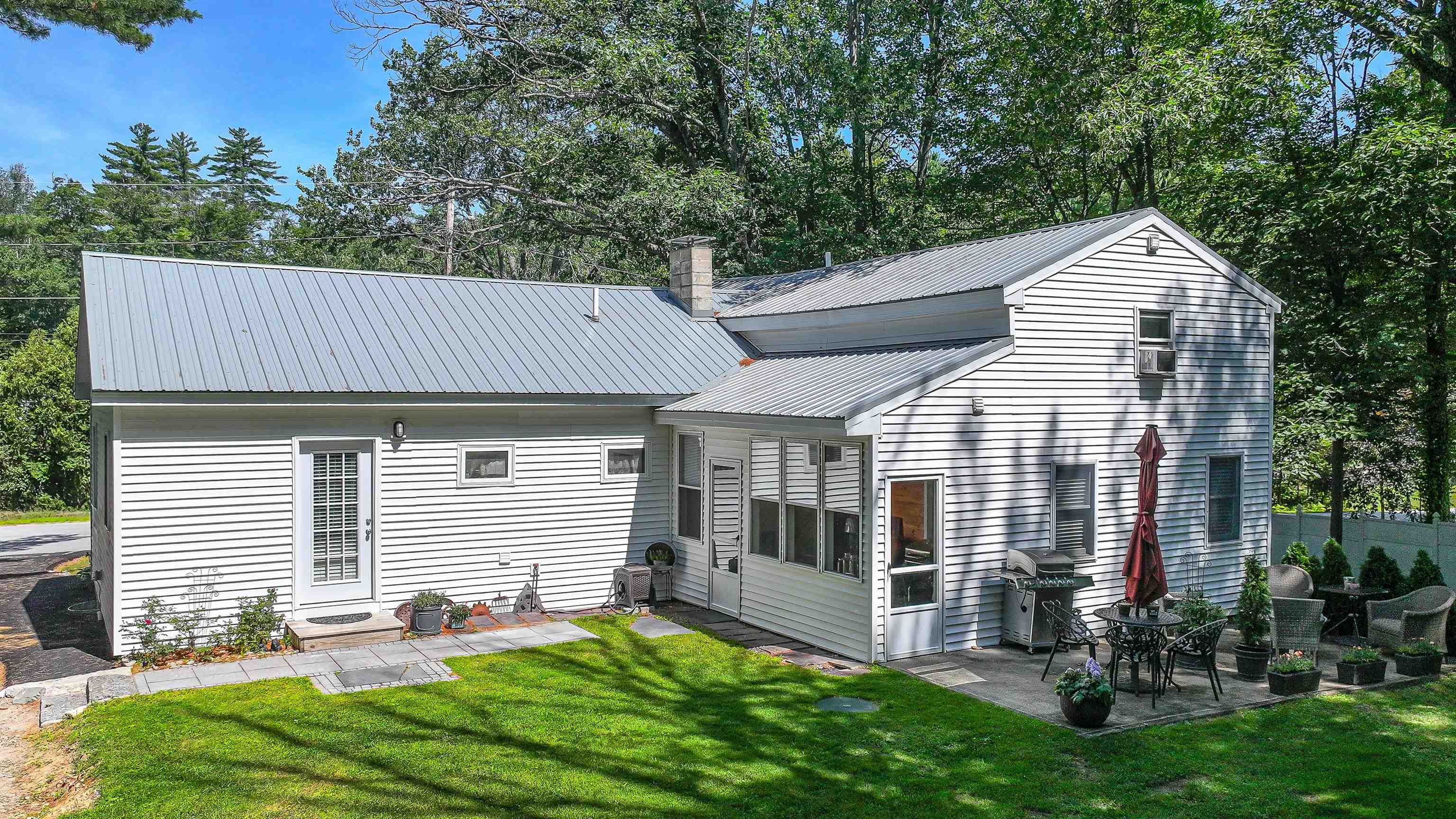 83 Maple Street Fryeburg, ME 04037 - Photo 12 of 37 Gallery Image 12