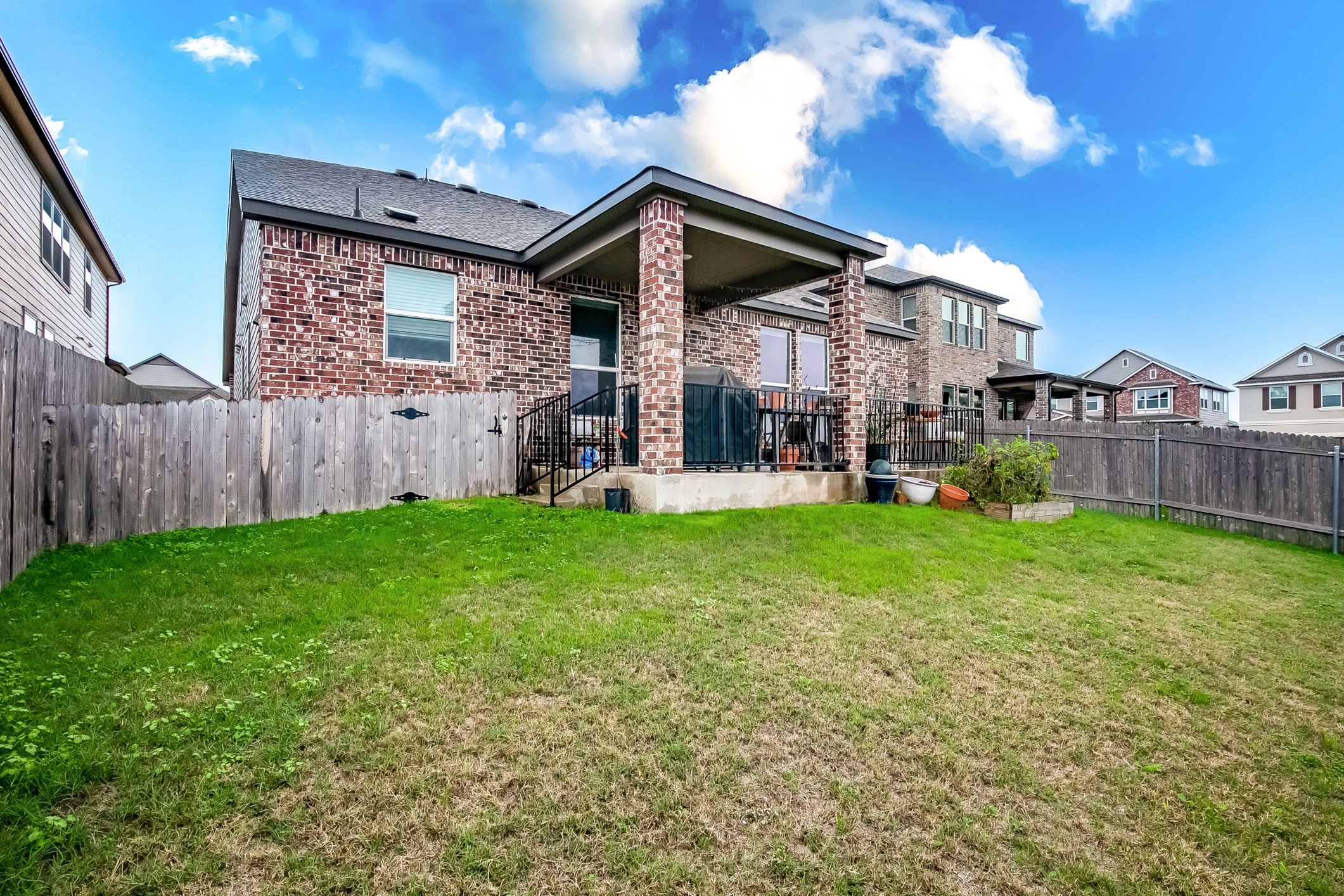 7616 Groundhog Way Austin, TX 78744 - Photo 31 of 34