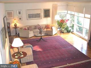 628 Meadow Road Huntingdon Valley, PA 19006 - Photo 2 of 6