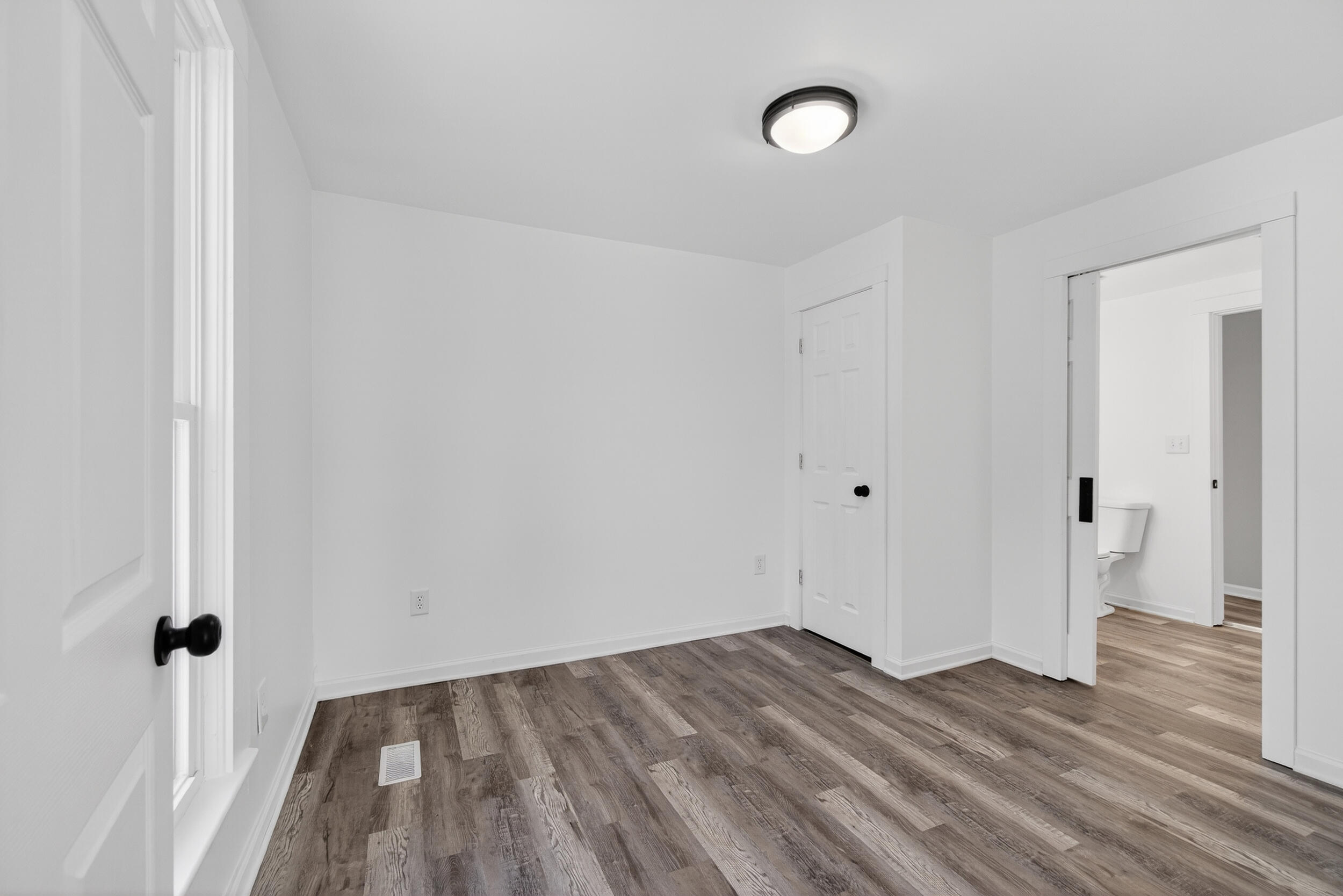 219 Elizabeth Street Parma, MI 49269 - Photo 20 of 57 20_219 elizabeth st parma mi - 00025